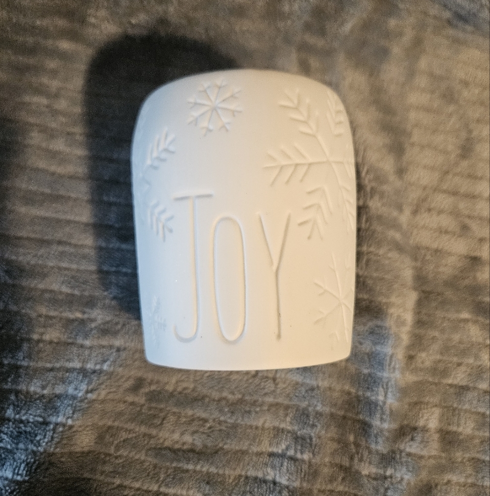 Scentsy Spirit Of Joy Candle Mini Warmer